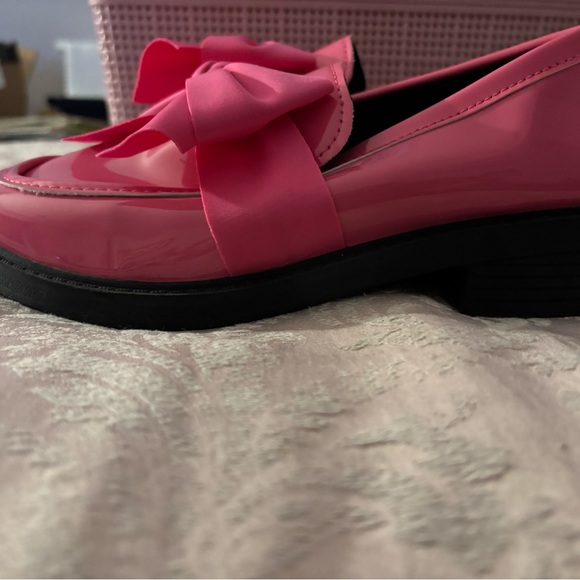 Bright Pink Loafers with Bow never worn - Picture 4 of 5